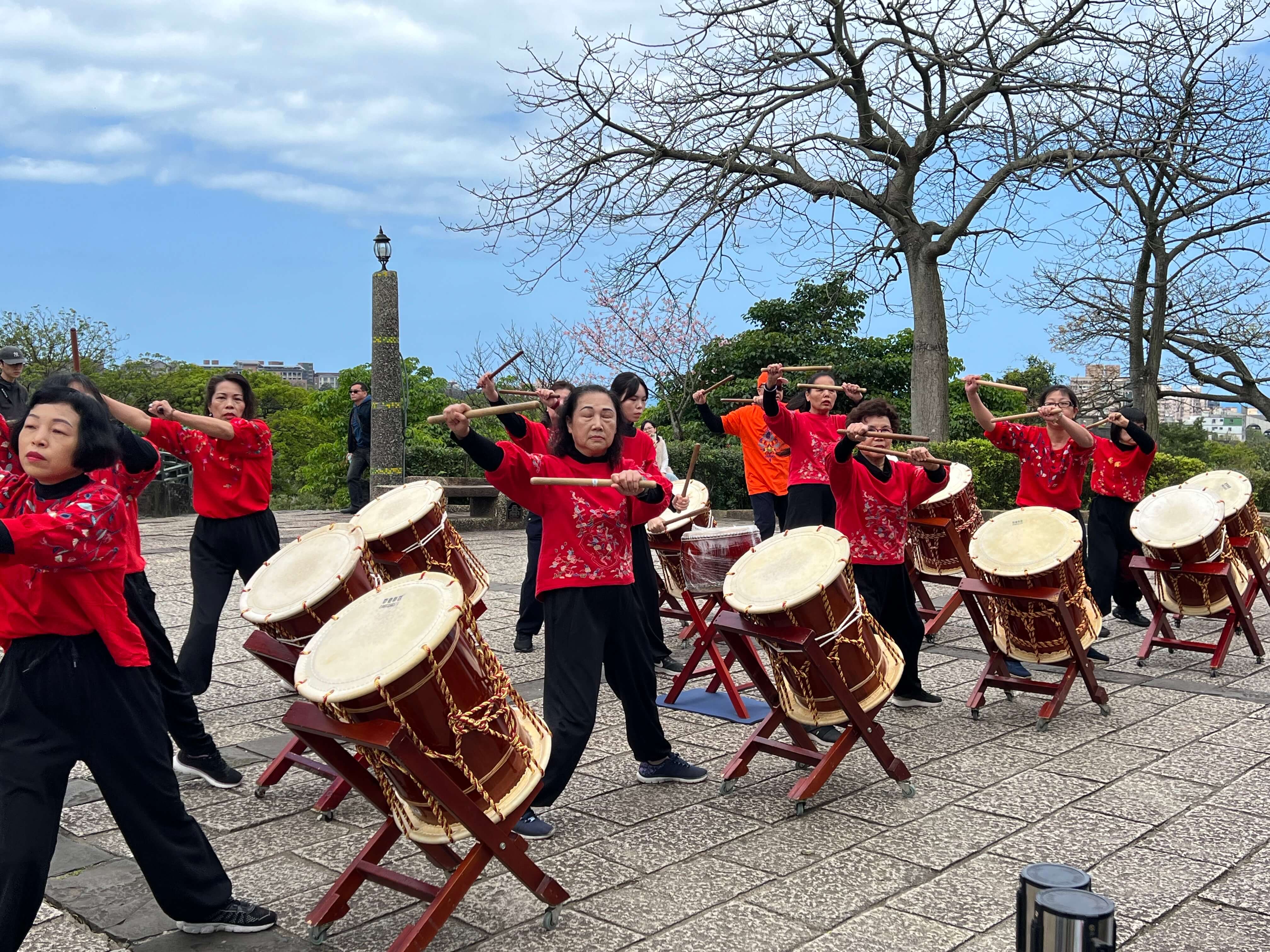 福盛社區協會鼓隊表演