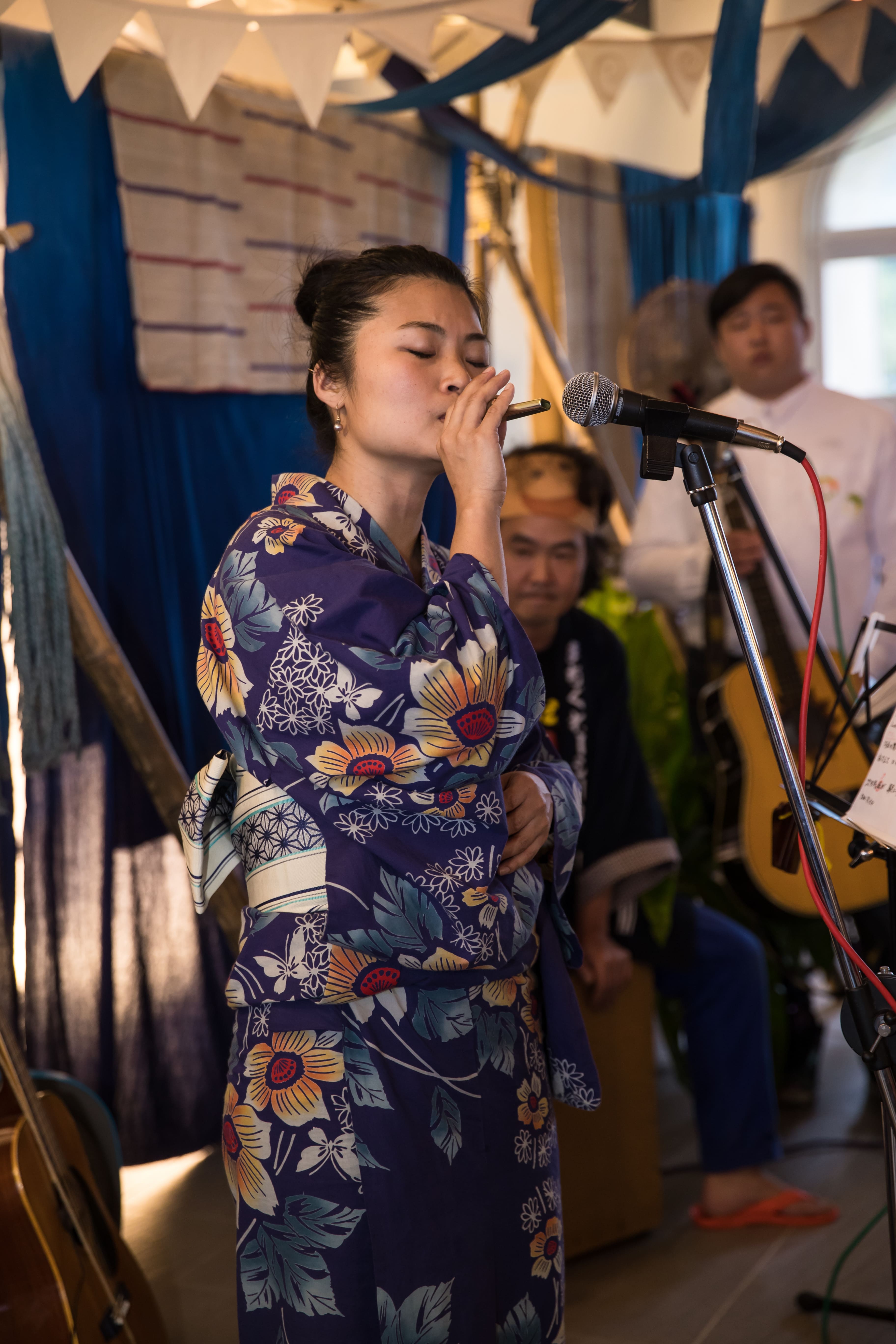 沖繩歌手於和平島公園演唱