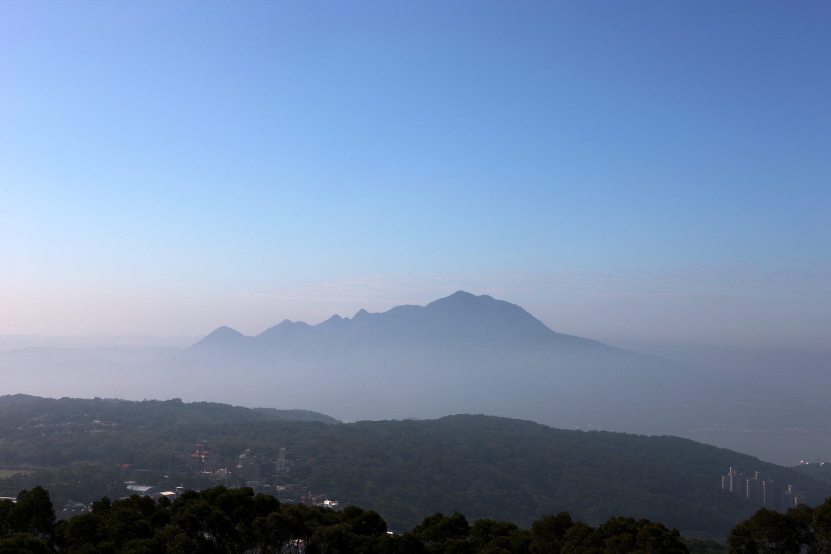 淡水八景-坌嶺吐霧(觀音山)