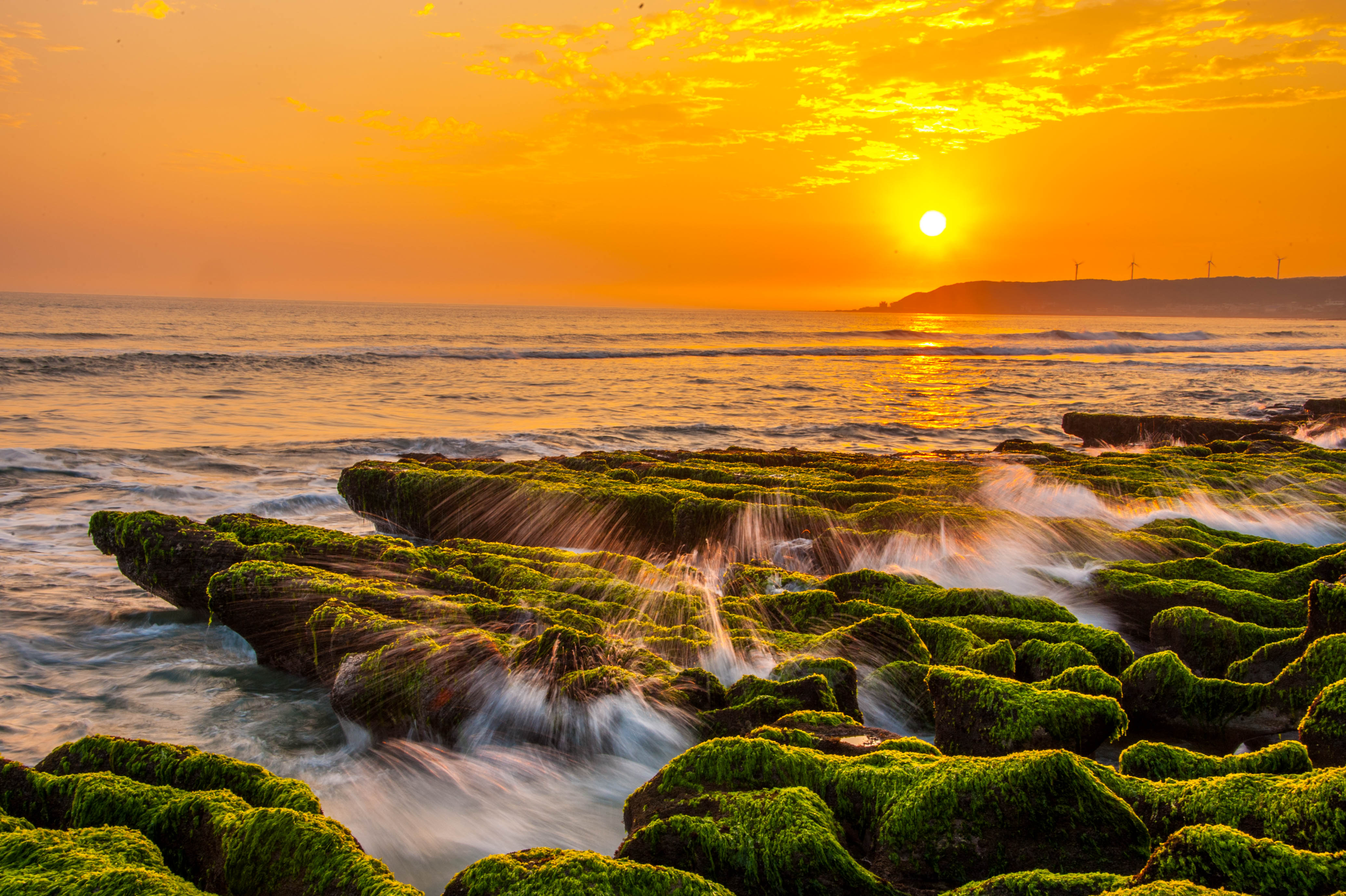 Bronze Prize, Natural Landscapes: Sunrise in Laomei by Huang Tsai-hou