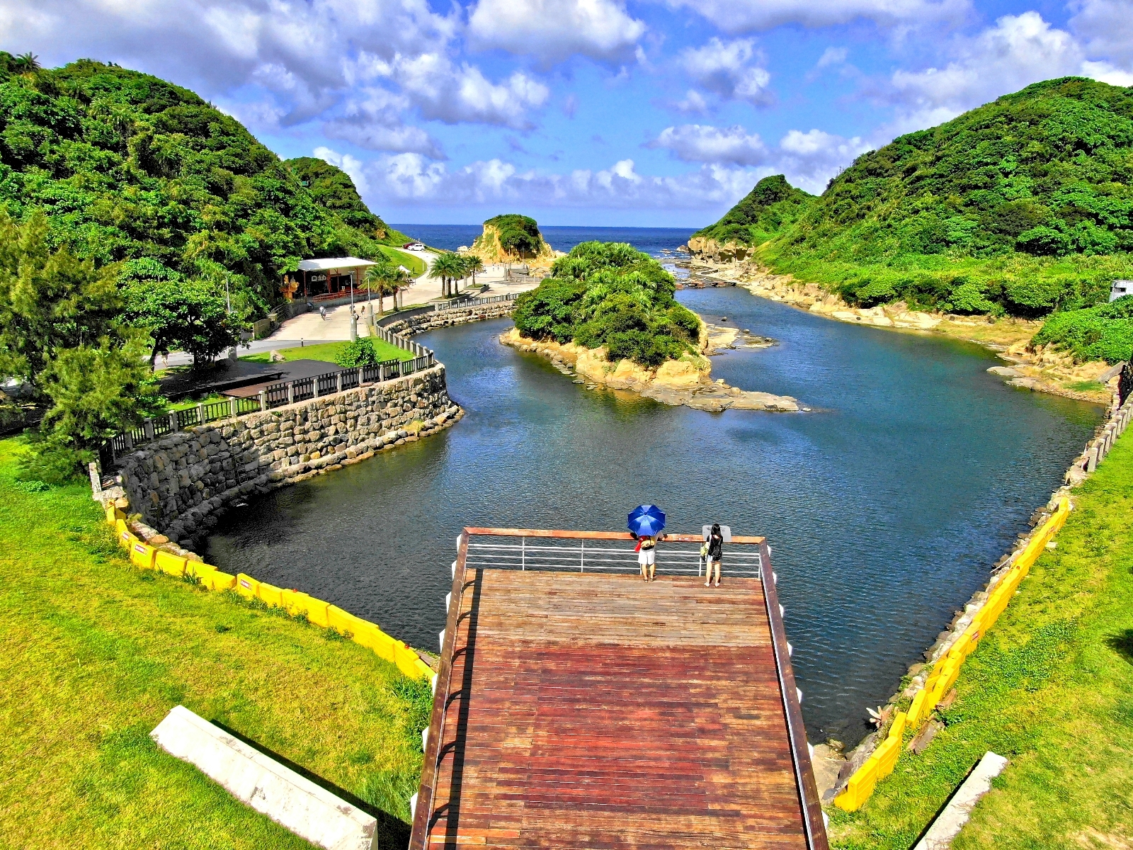 和平島阿拉寶灣