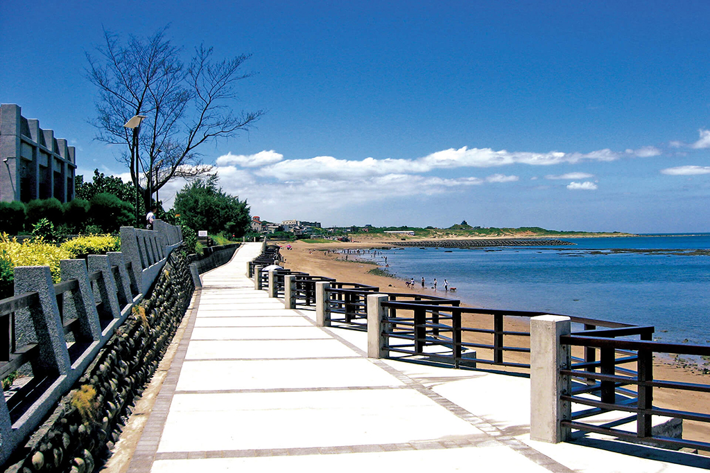 淺水灣南側濱海步道